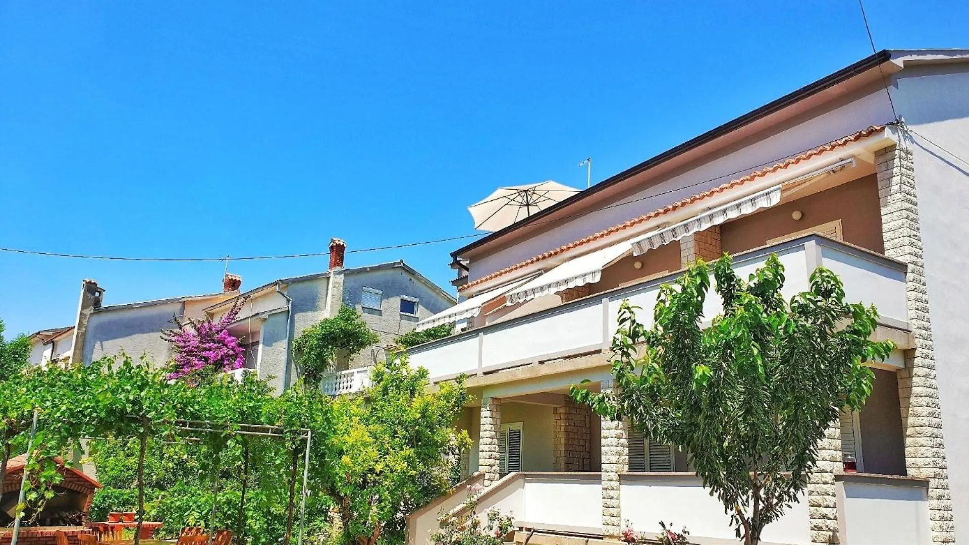 Appartement In Palit Mit Privatem Balkon Apartment